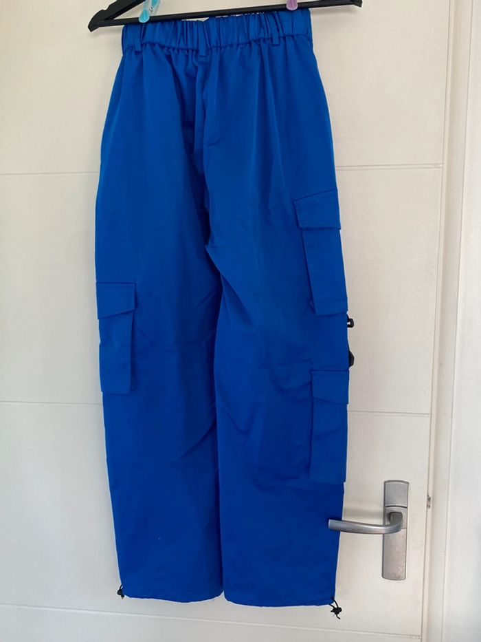Pantalon cargo bleu - photo numéro 3