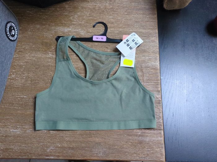 Brassière ado neuve vert kaki 14 - 16 ans
