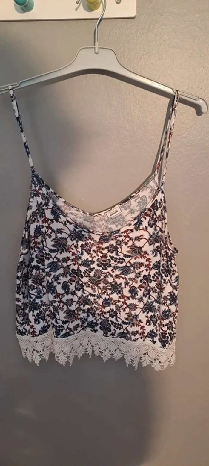 Débardeur femme tons bleu et blanc - Marque Pimkie - Taille 40 - Très bon état. - photo numéro 12