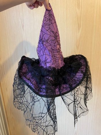 Chapeau d’Halloween  Noir et violet  Pour petite fille  2€