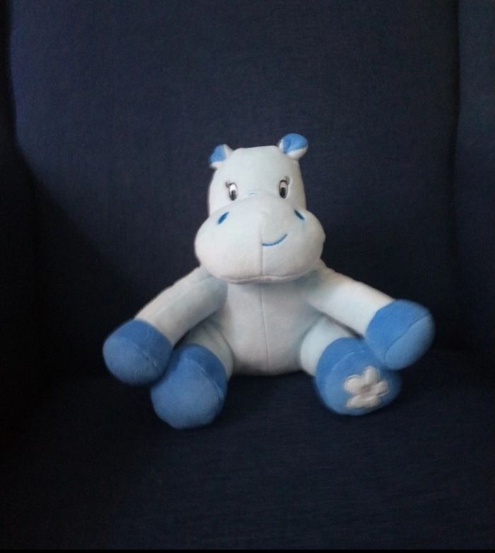 Peluche hippopotame bleu