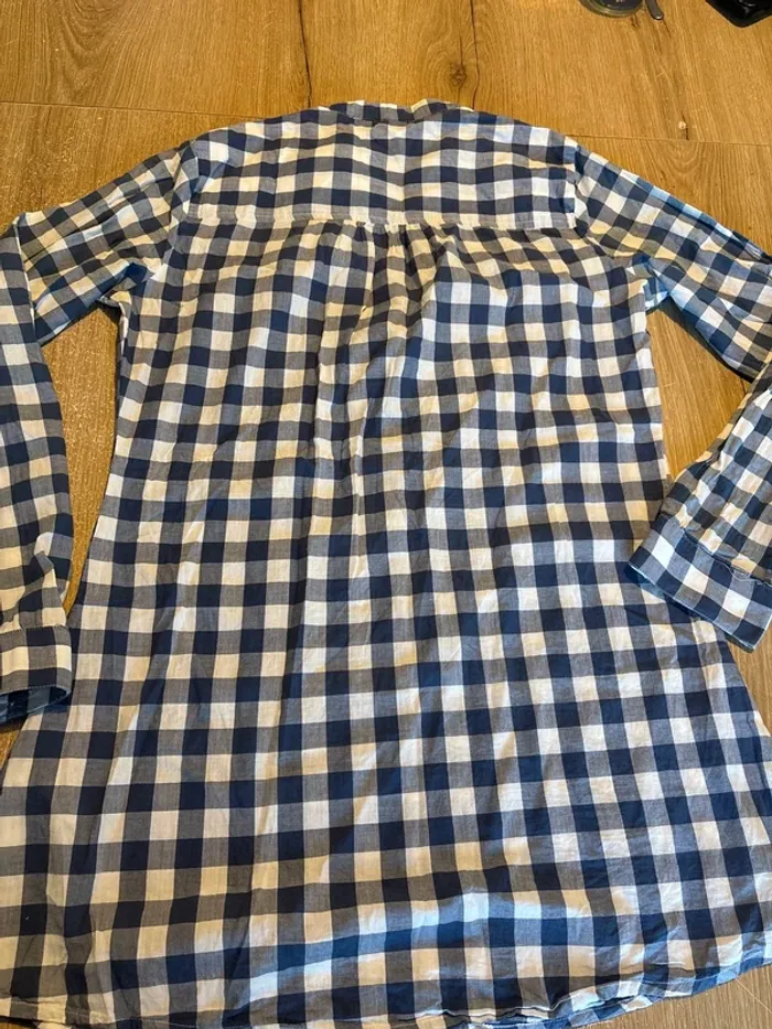 Blouse ou robe à carreaux - photo numéro 8