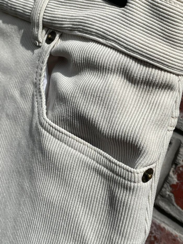 Pantalon écru/beige très clair - photo numéro 10