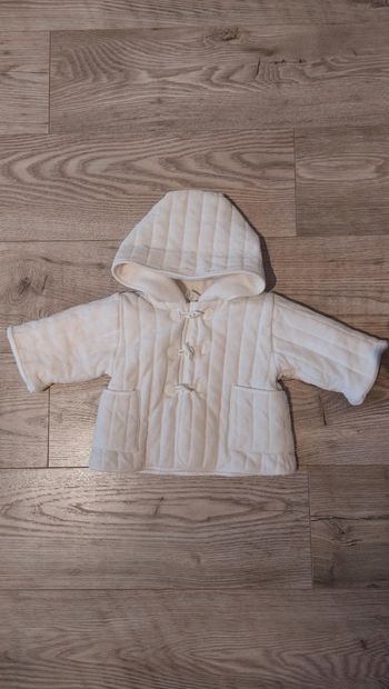 Veste blanche bébé