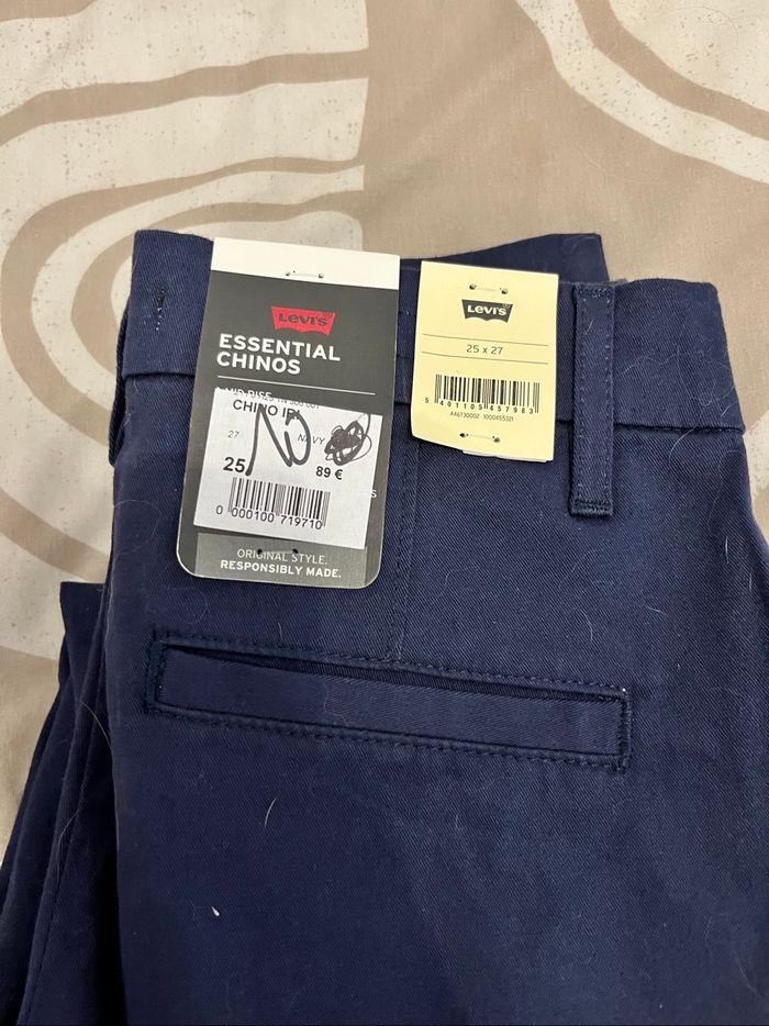Chino LEVI’S femme taille 36 - photo numéro 2