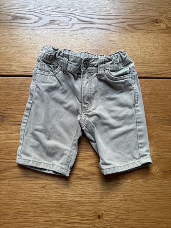 Short garçon – Tape à l’Œil 👦 Taille : 3 ans Très bon état