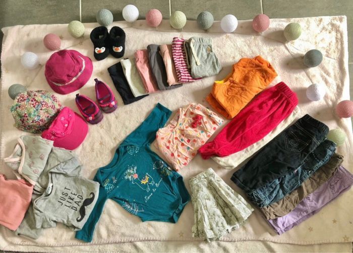 Lot vêtements fille 6 mois - photo numéro 1