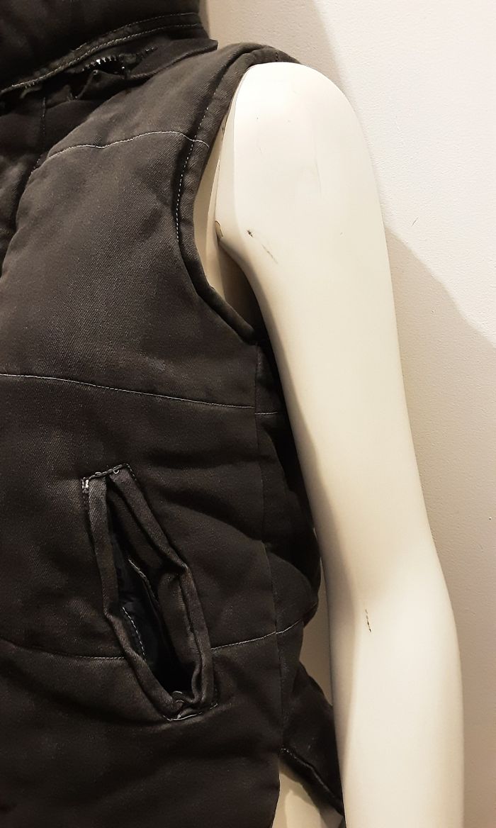 Gilet sans manches avec capuche amovible pour femme Taille 36 - photo numéro 3