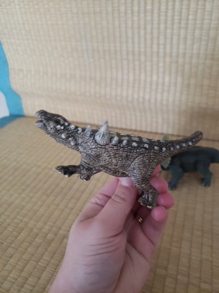 Lot de 2 dinosaures - photo numéro 3