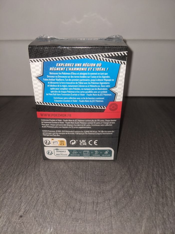 Pokémon bundle EV10.5 foudre noire neuf scellé - photo numéro 3