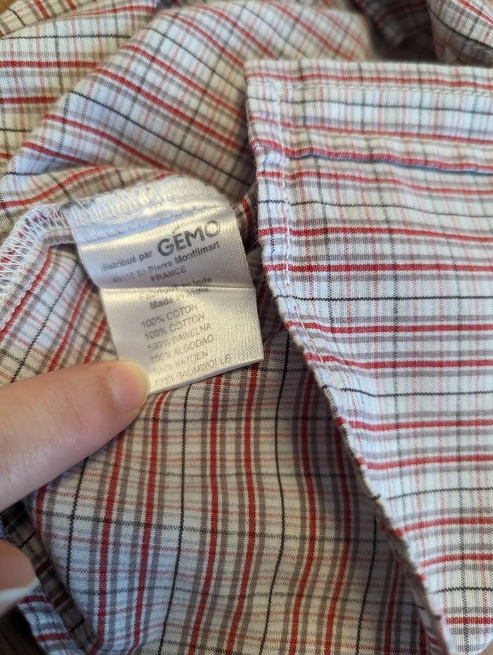 Chemise manches longues garçon 10 ans Gémo
Très bon état - photo numéro 8