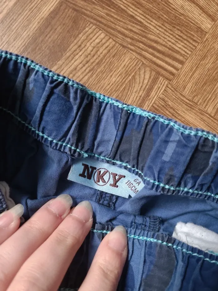 Short bleu Kiabi 6 ans - photo numéro 2