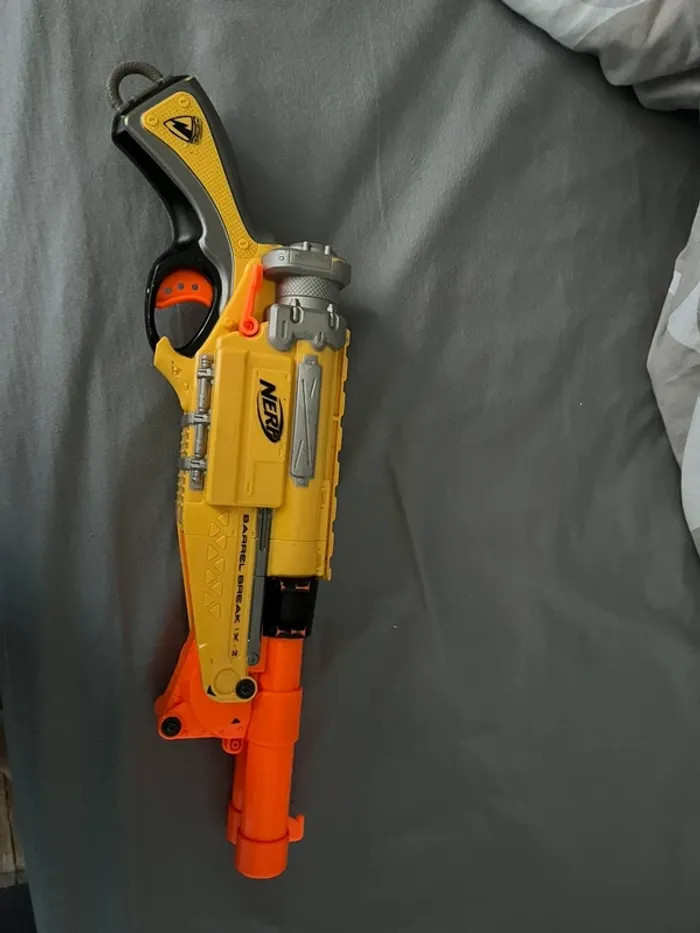 Pistolet nerf