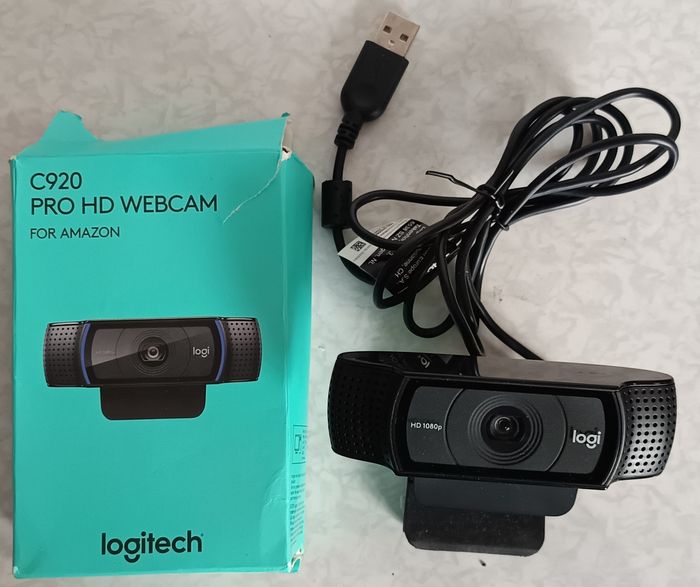 LOGITECH Neuf - Webcam HD Pro C920 Full HD - 2 Microphones intégrés - 1080p