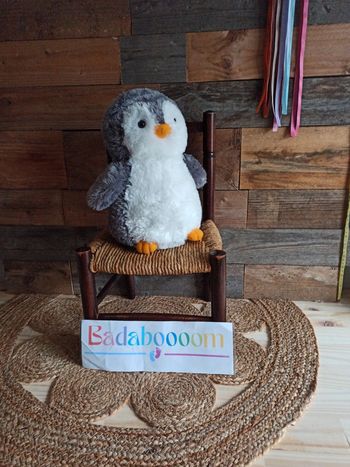 Peluche pingouin destination nation tbe