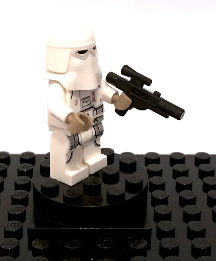 LEGO Star Wars episode V - Snowtrooper, cheek lines, frown - photo numéro 3