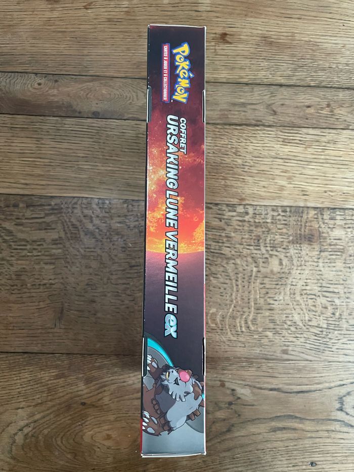 Coffret Pokemon Poster Ursaking Lune Vermeille (4 boosters) - photo numéro 4