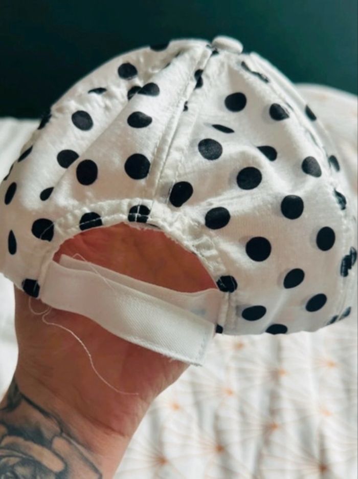 🌼casquette minnie 6/8 ans🌼 - photo numéro 3