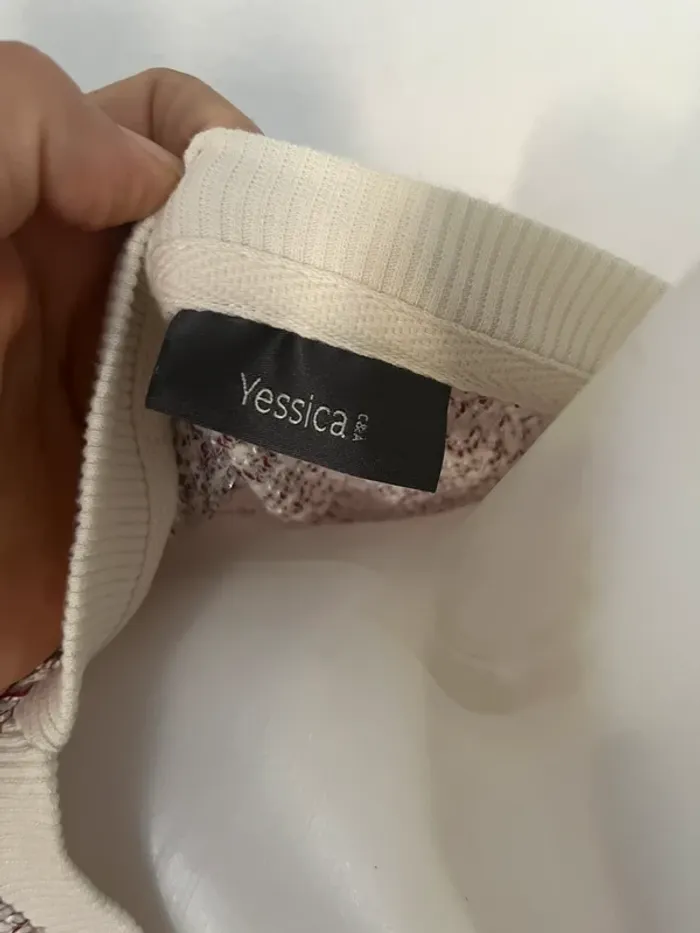Pull Yessica C&A Taille 36 - photo numéro 7
