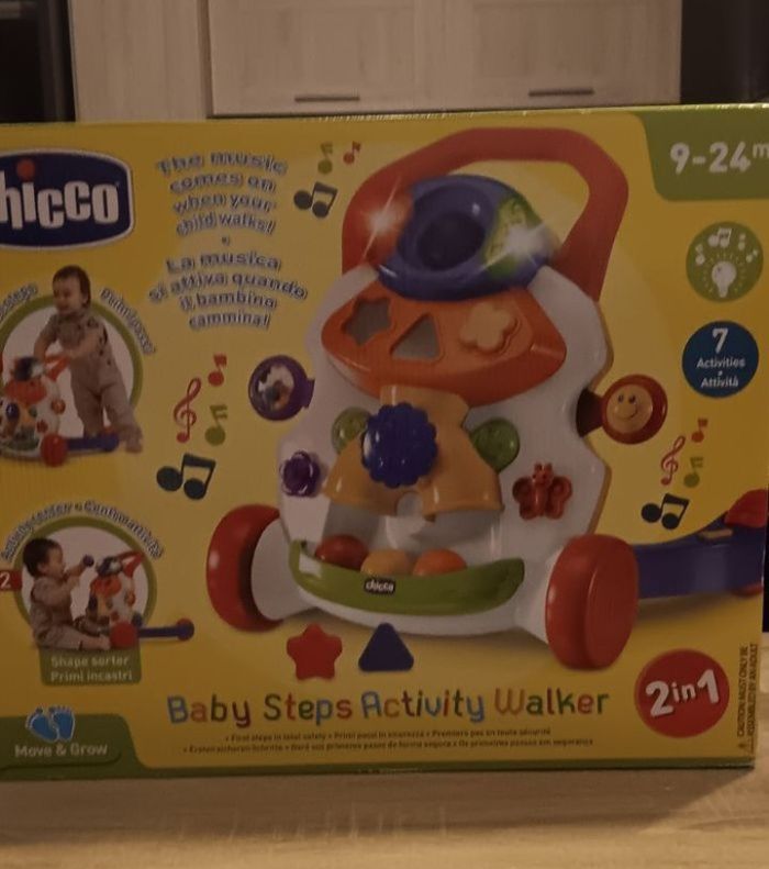 Pousse pousse trotteur - photo numéro 2