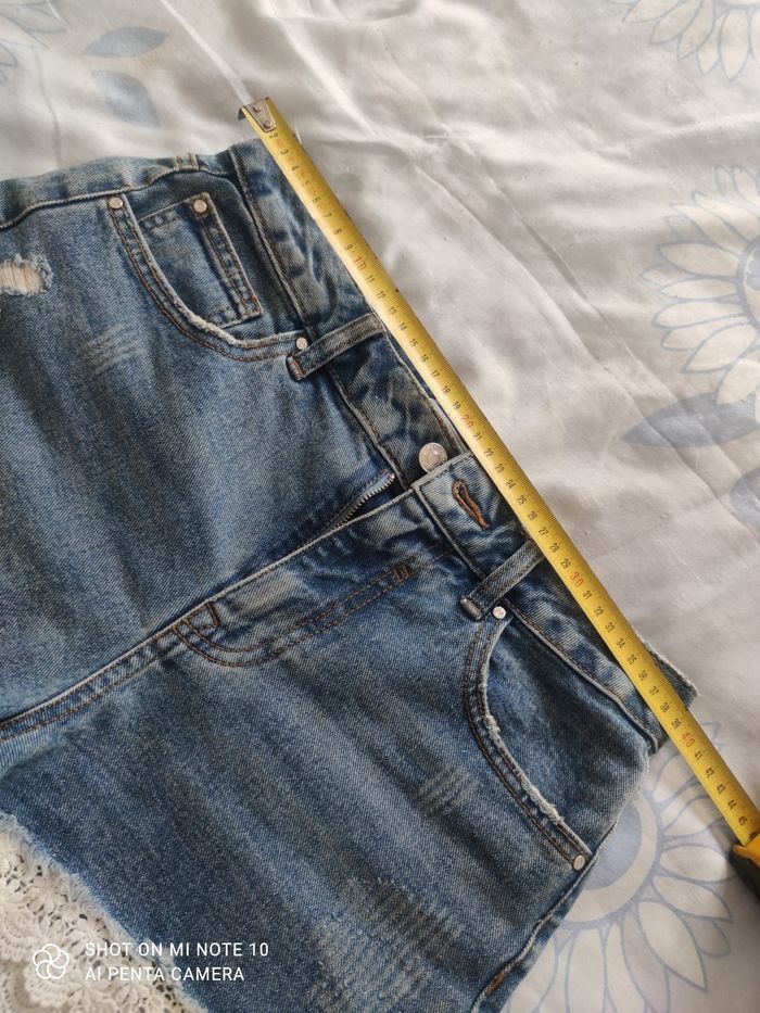 Short dentelle taille 38 - photo numéro 2