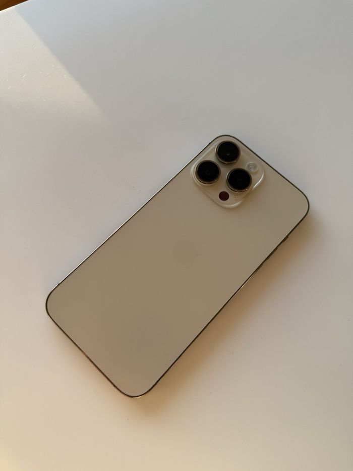 I P h o n e 14 pro max - photo numéro 5