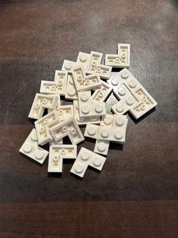 20 Plate lego 2 x 2 Corner, ref 2420 White