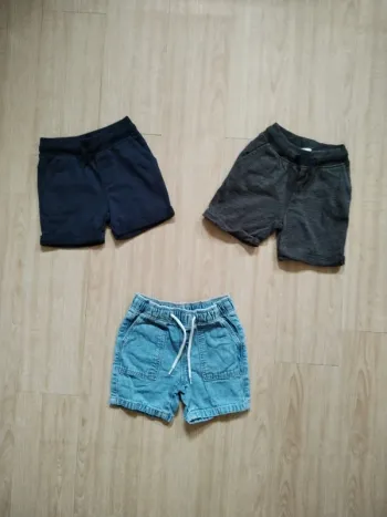 Lot shorts 3 ans