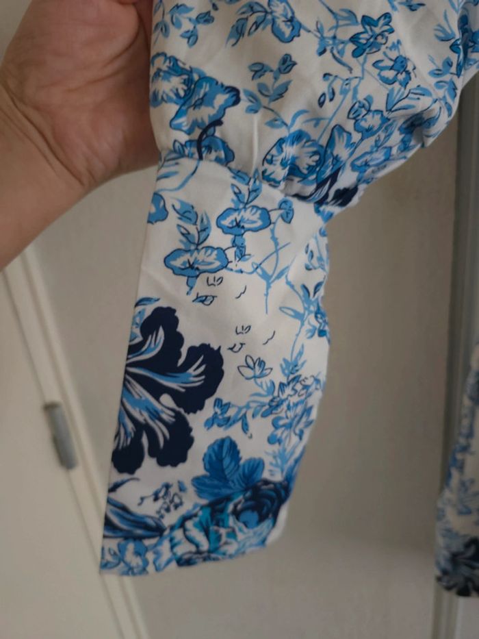 Robe mini manches bouffantes taille L - photo numéro 4
