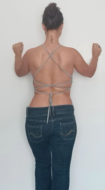 Top uni dos nu lacets