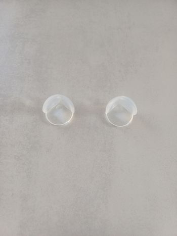 2 coins de table en plastique transparent, neufs