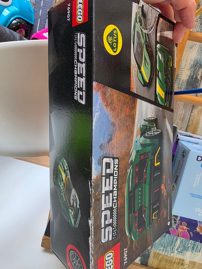 Lego 76907 - photo numéro 4