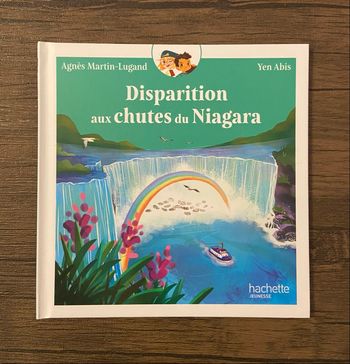 Livre hachette jeunesse disparition aux chutes du Niagara
