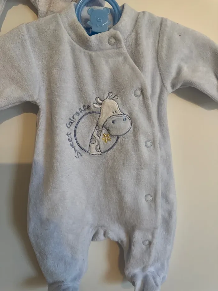 Lot de deux pyjamas pour jumeaux ou pas prématuré - photo numéro 2