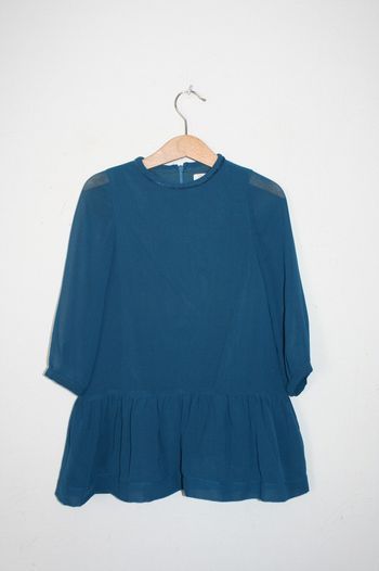 Robe bleue avec voilage ZY taille 3/4 ans