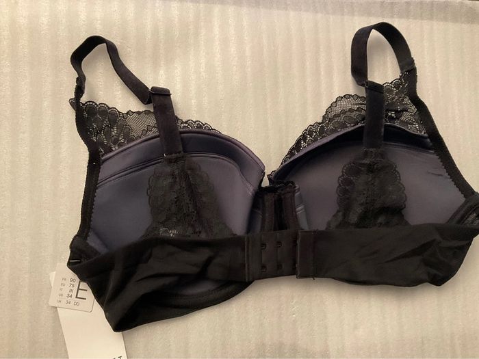 Soutien-gorge noir Femilet neuf - photo numéro 5