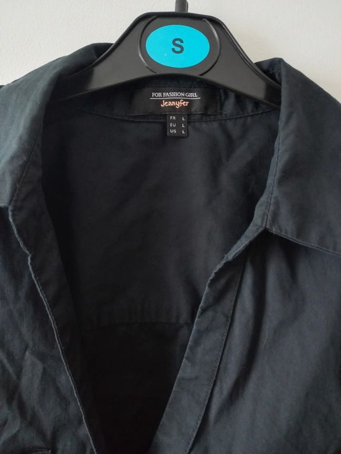 Chemise noire - photo numéro 2