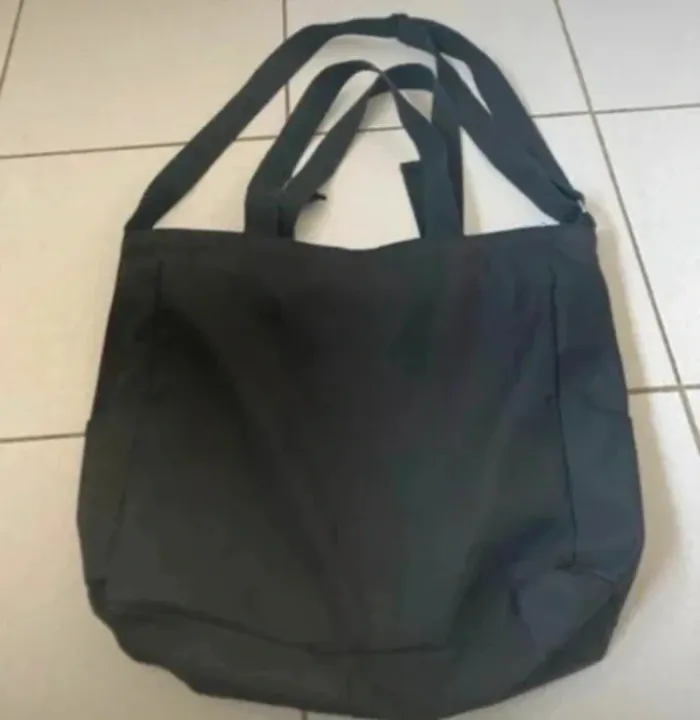 Sac bandoulière fourre tout Shein - photo numéro 3