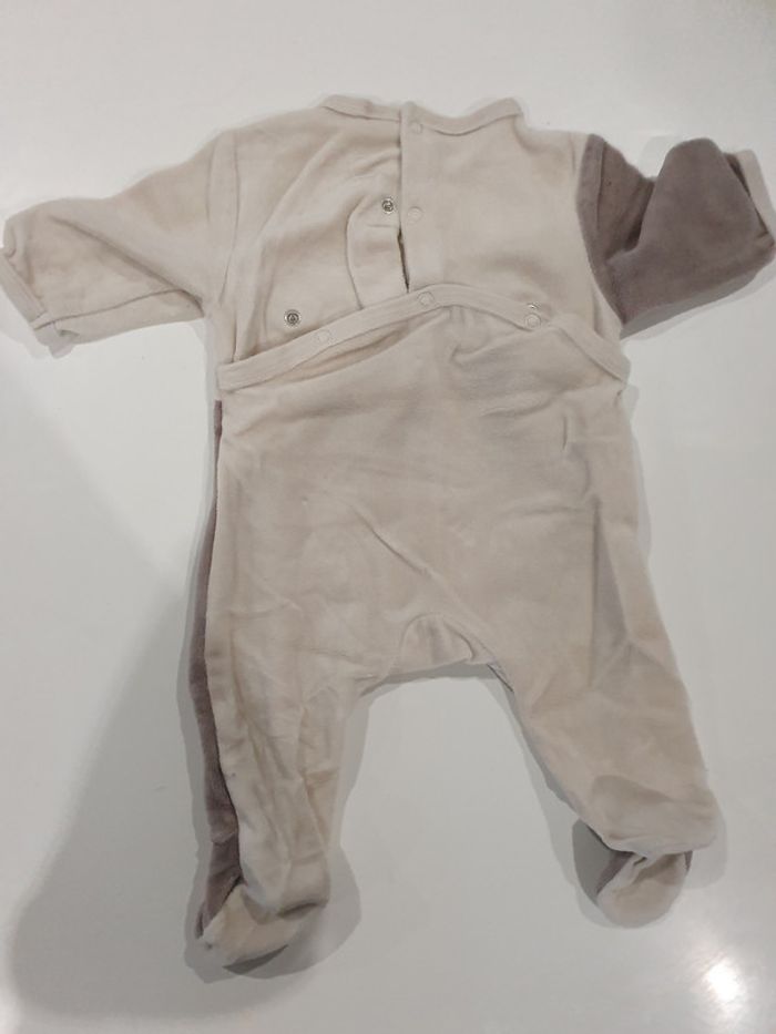 Pyjama une pièce à pied - photo numéro 2