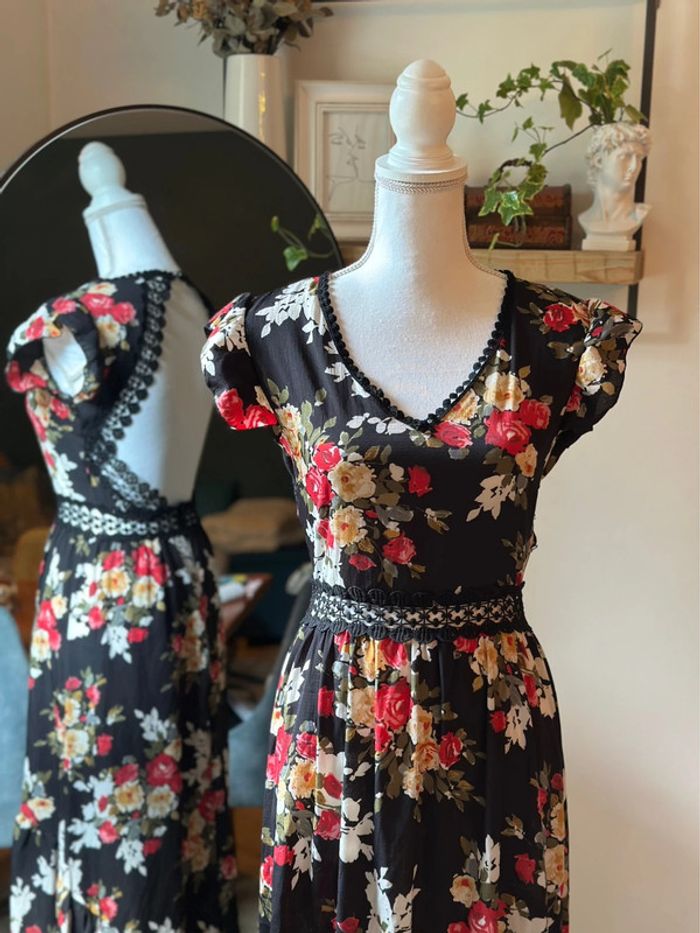 Robe longue fleurie dos nu détails dentelle - Taille S - photo numéro 4