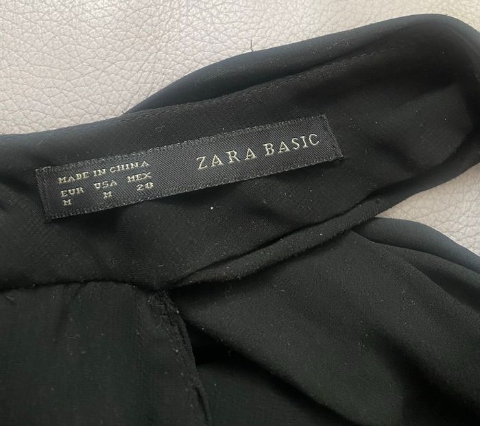 Haut chic en organdi pour les fêtes de fin d’année - photo numéro 4