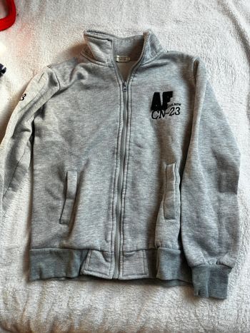 Veste 8 ans