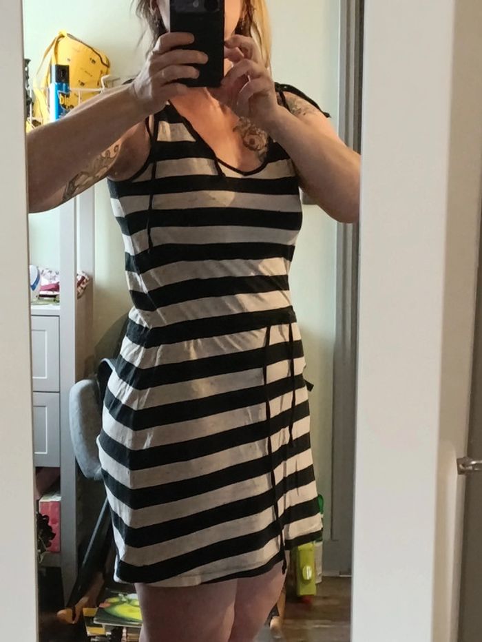 Robe courte - photo numéro 5
