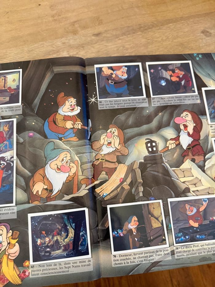 Livre Album Panini Complet stickers autocollants - Blanche Neige Walt Disney - photo numéro 5