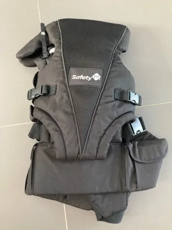 Porte bébé neuf jamais utilisé marque safety first