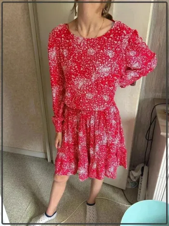 Robe fleurie taille 42 marque C&A *