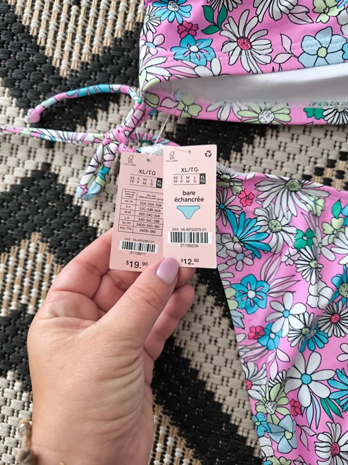 Maillot de Bain Fleuri - Taille XL 42 Neuf avec Étiquette - photo numéro 3