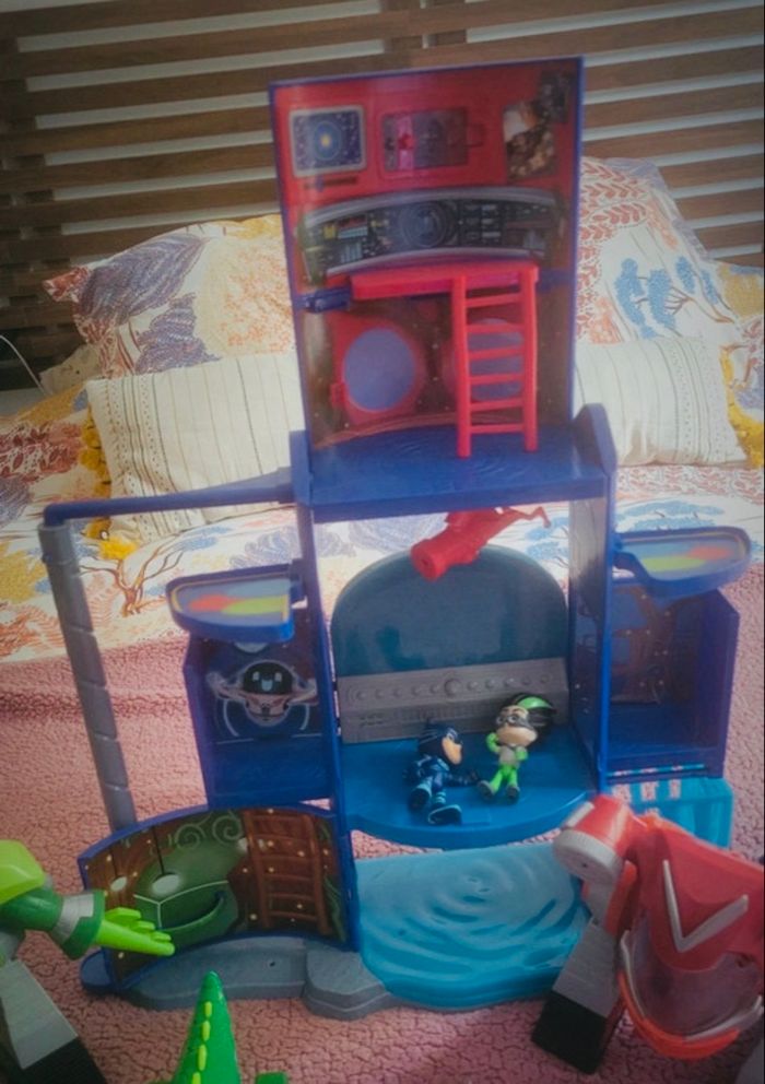 Lot jouet pyjamax - photo numéro 2