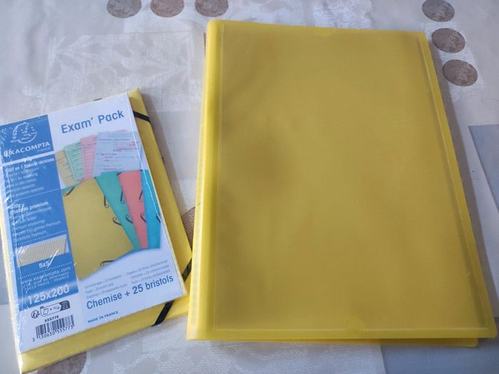 Lot de fournitures scolaires - photo numéro 7