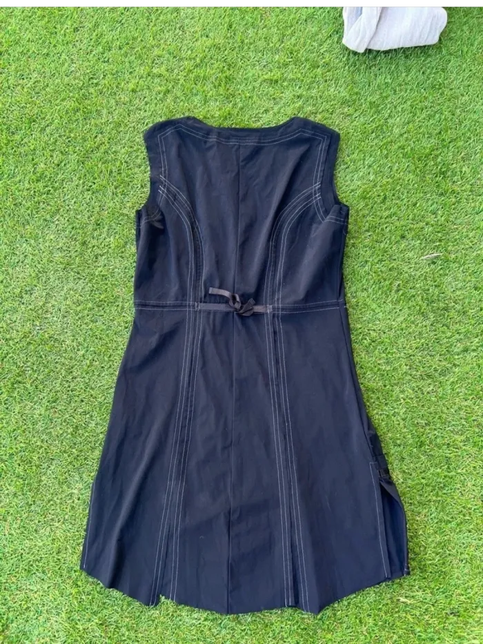 Robe Fred neuve - taille 36 - photo numéro 3